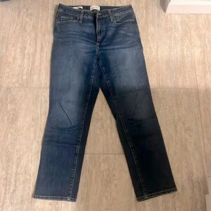 Universal Thread Goods Co straight leg jeans size 6